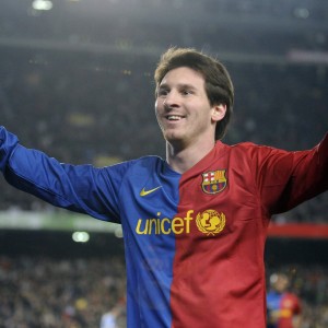 开云电竞赛事-无惧强敌压力，勇往直前争夺荣耀，勇往直前无畏无惧